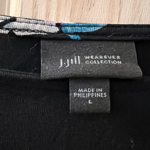 J. Jill Wearever Tunic Floral Dress - Picture 8 of 8